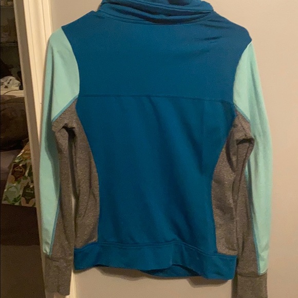 Pink Ultimate sweater - Picture 2 of 2